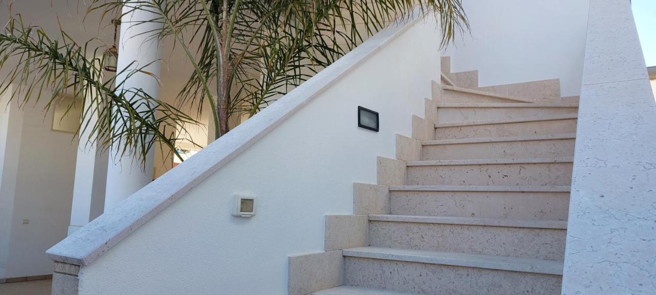 Lovely House Risveglio Fronte Mare マリーナ・ディ・ペスコルーゼ エクステリア 写真
