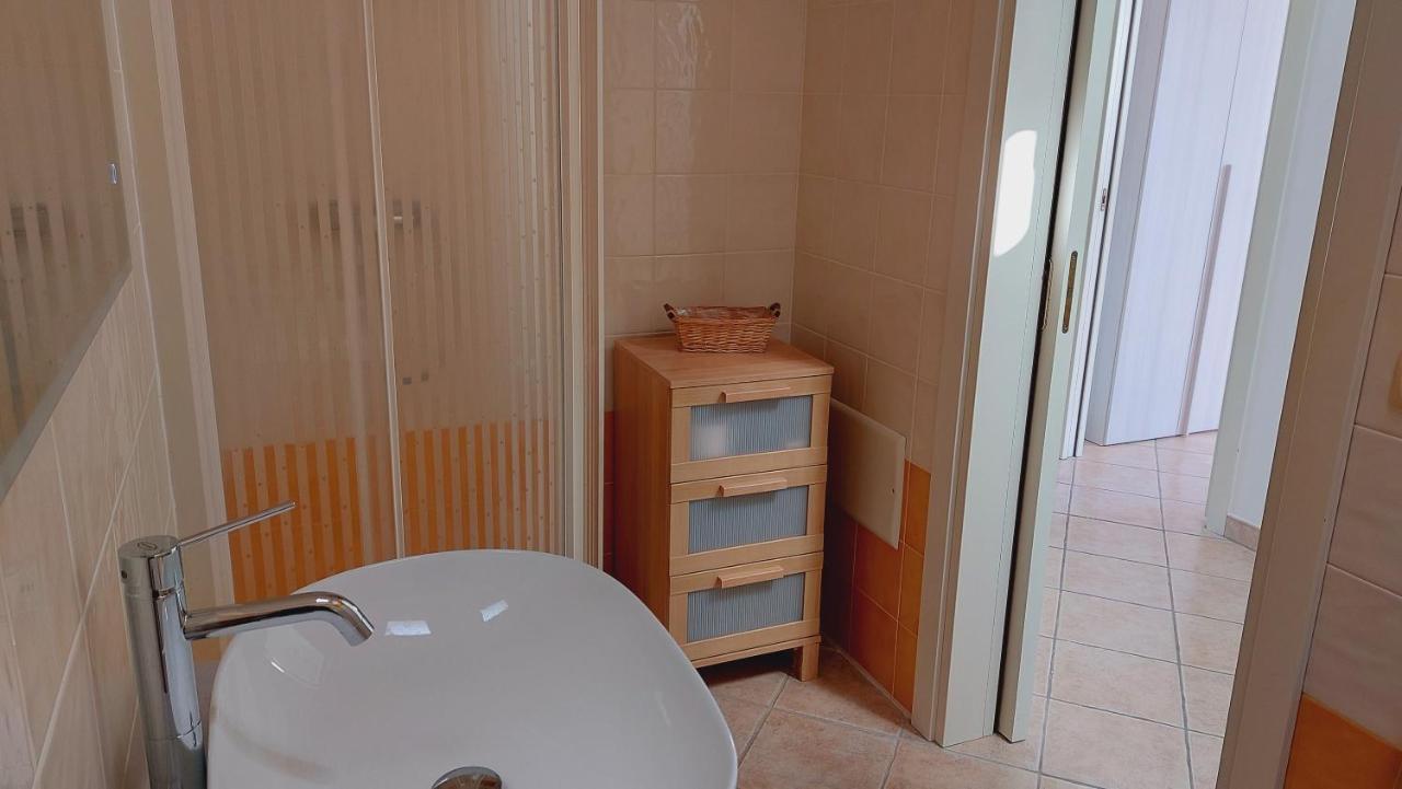 Lovely House Risveglio Fronte Mare マリーナ・ディ・ペスコルーゼ エクステリア 写真