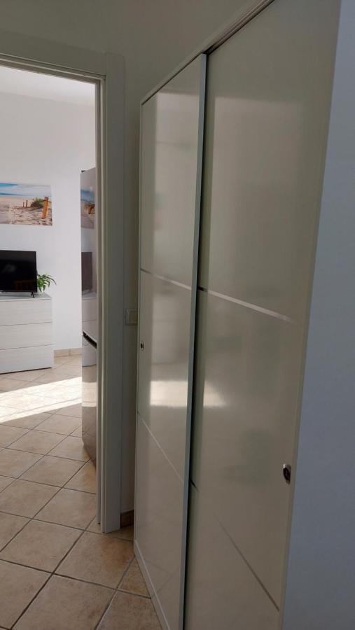 Lovely House Risveglio Fronte Mare マリーナ・ディ・ペスコルーゼ エクステリア 写真